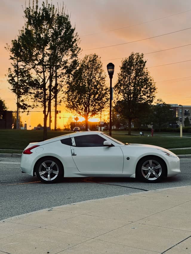 Deerfield Boulevard Sunset - Image 1