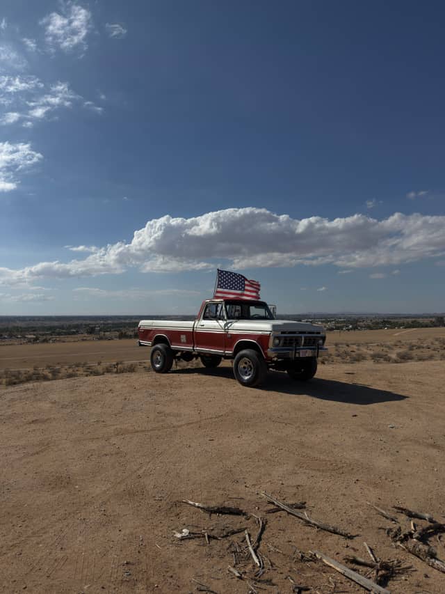 Apple Valley Desert Overlook - Image 1