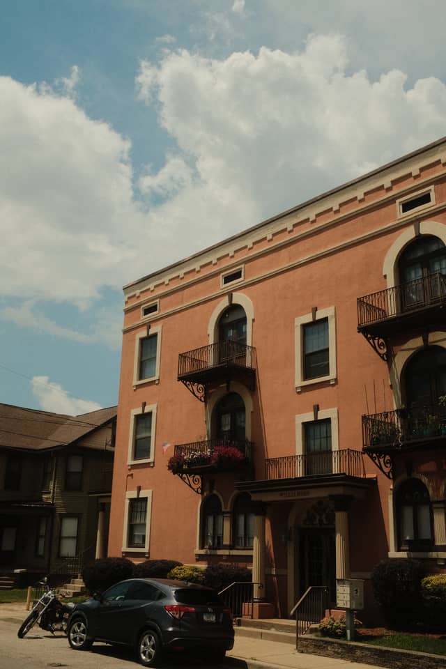 The Helfrich Building - Image 1