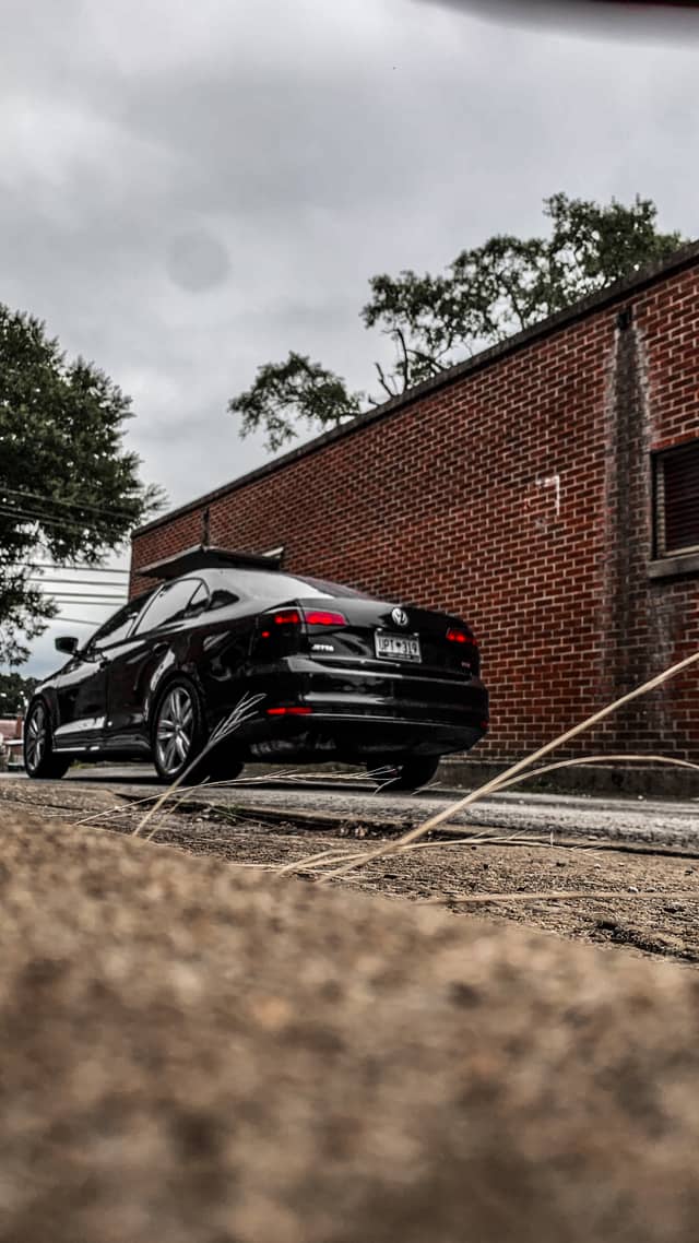 Kirksey Drive Brick Wall - Image 1