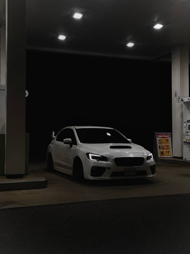 Belfast Gas Station Night Shoot - Image 1