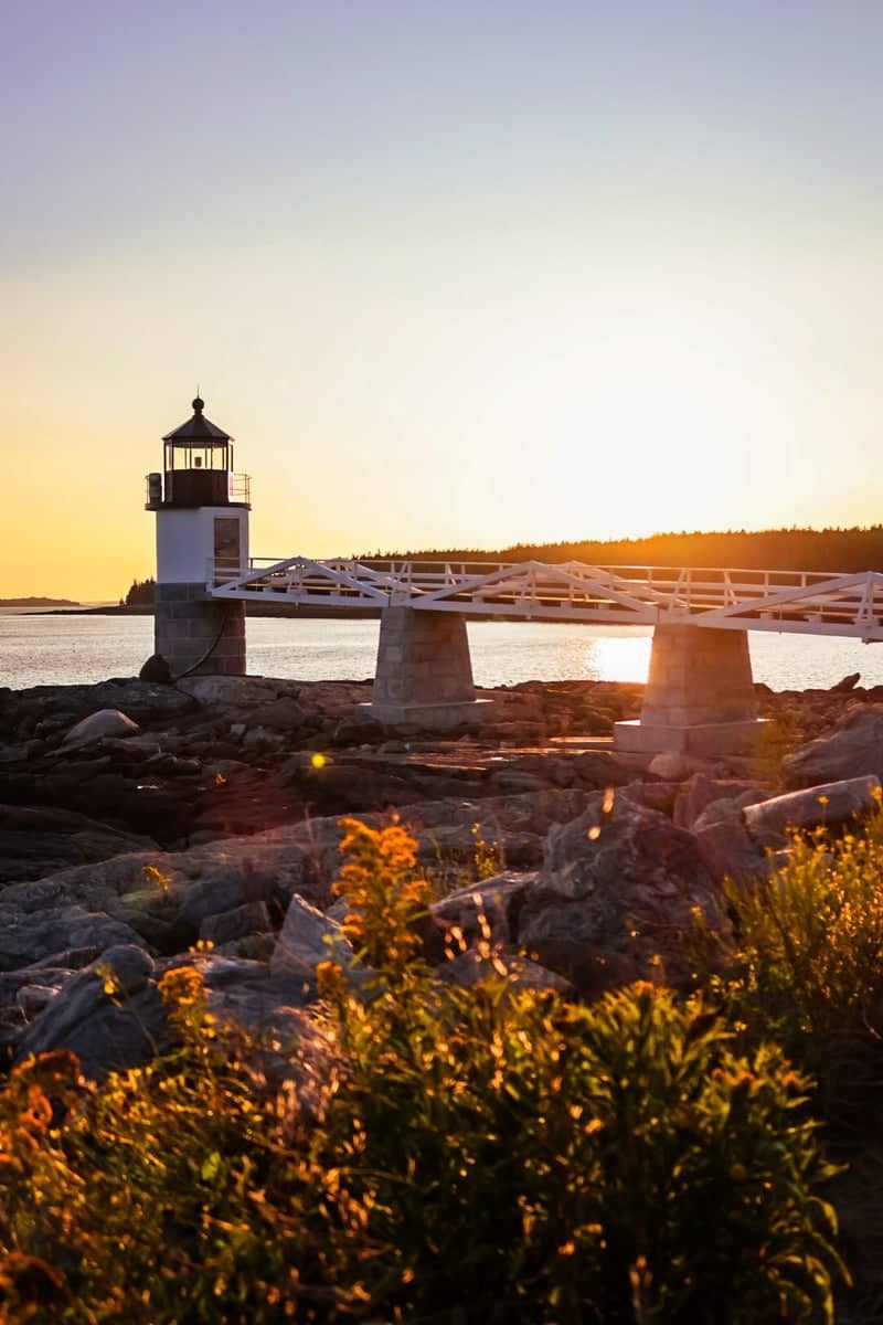 Marshall Point Lighthouse - Image 1