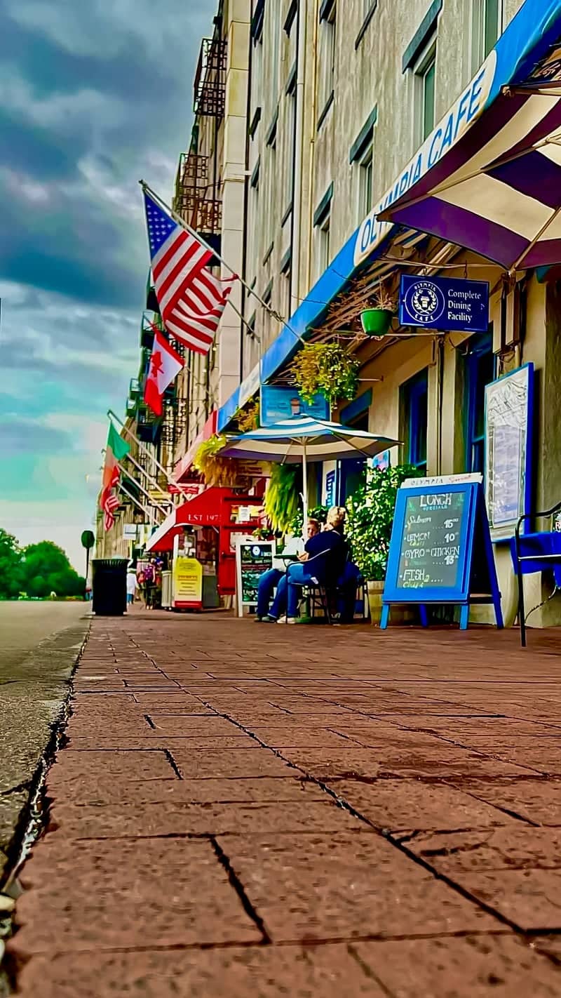 Historic River Street - Image 1