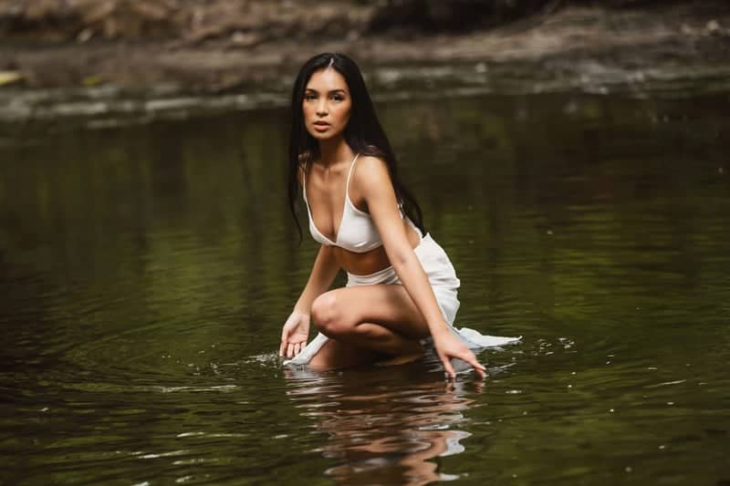 Rocky River Creek Bed - Image 1
