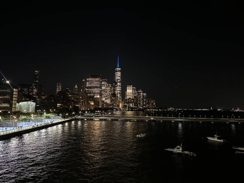 Lower Manhattan Skyline from Hudson River Park - Image 1