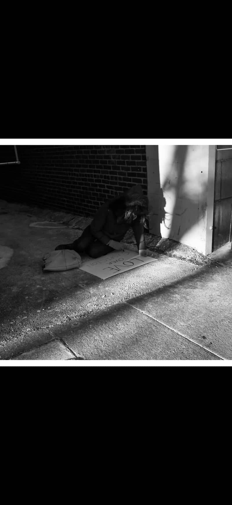 Nassau Street Alleyway - Image 1