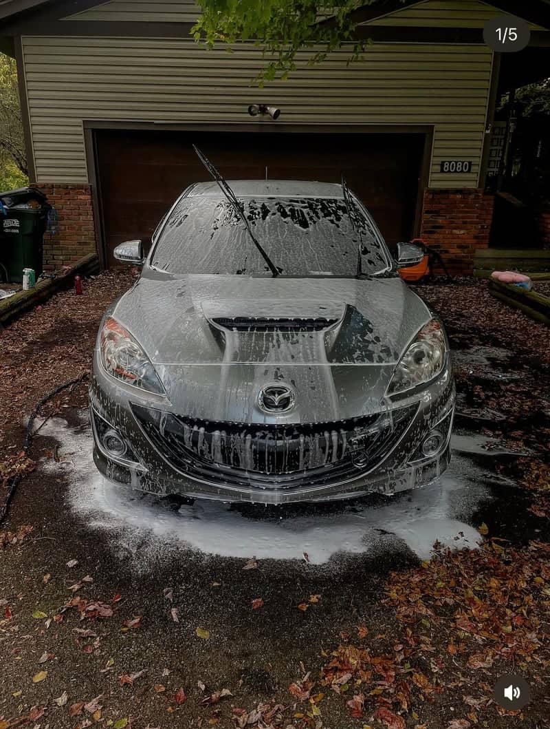 Suburban Driveway Car Wash - Image 1