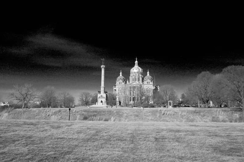 Iowa State Capitol - Image 1