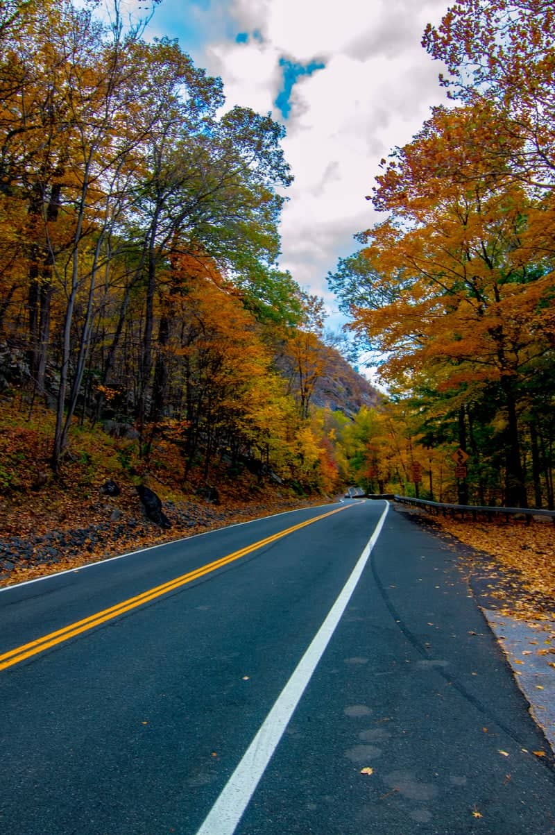 Storm King Highway - Image 1
