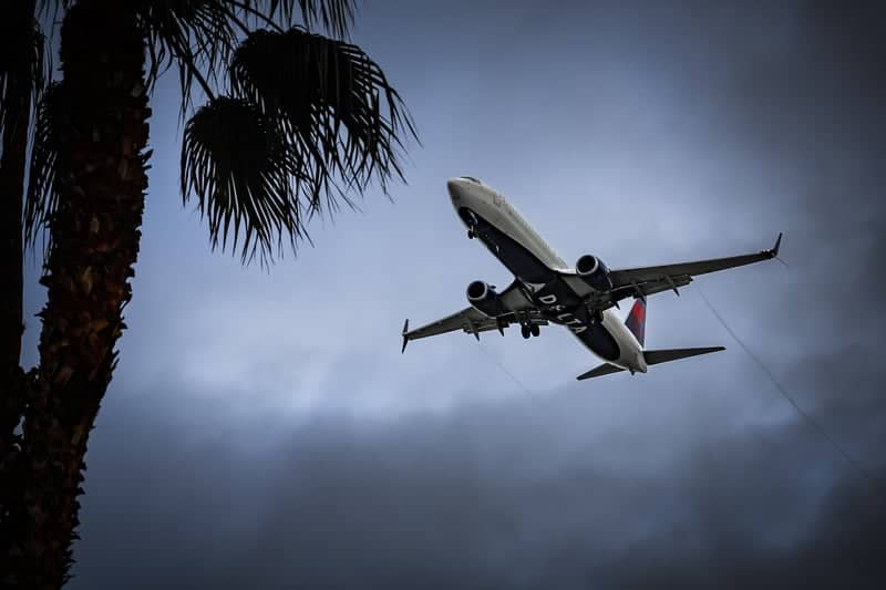 Palm Springs Airport Approach - Image 1