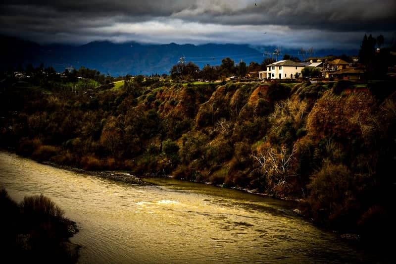 Sacramento River Bluffs Overlook - Image 1