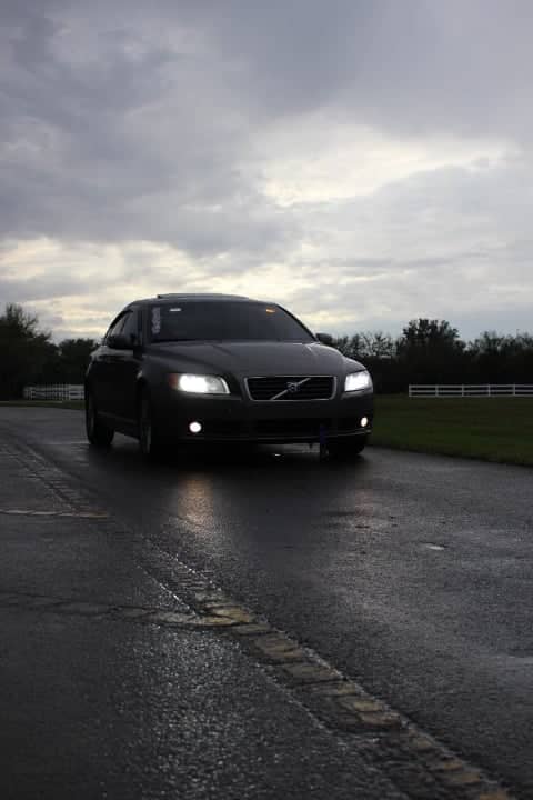 Plantation Suburban Roadway - Image 1