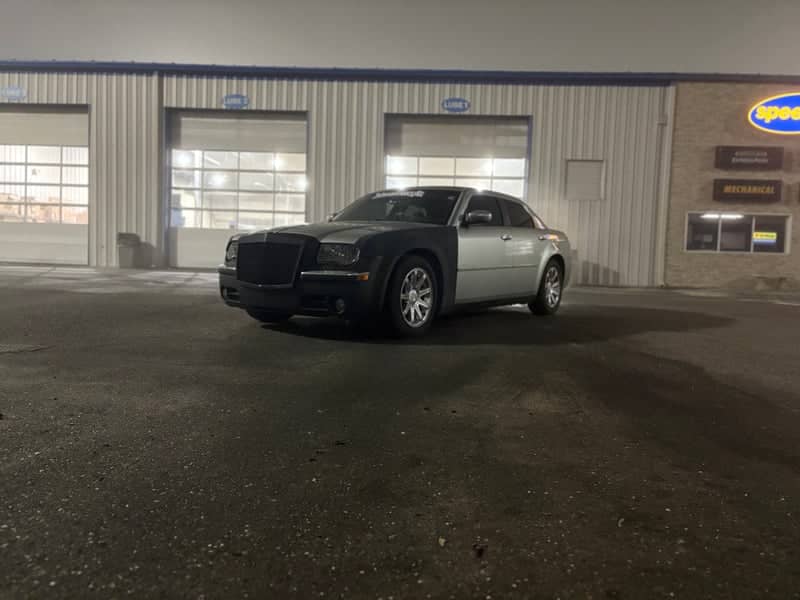 Highway 99W Service Center - Image 1