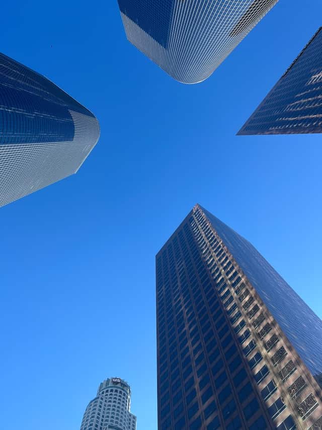 Bunker Hill Skyscraper Look-Up