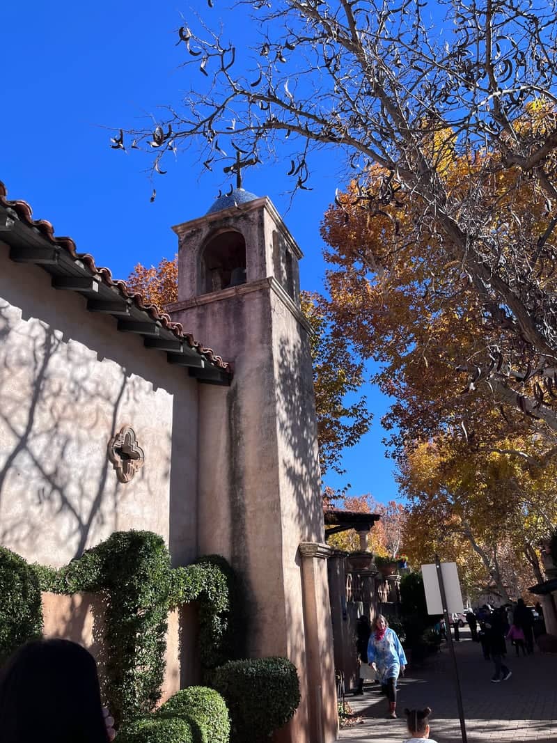 Tlaquepaque Arts & Shopping Village - Image 1