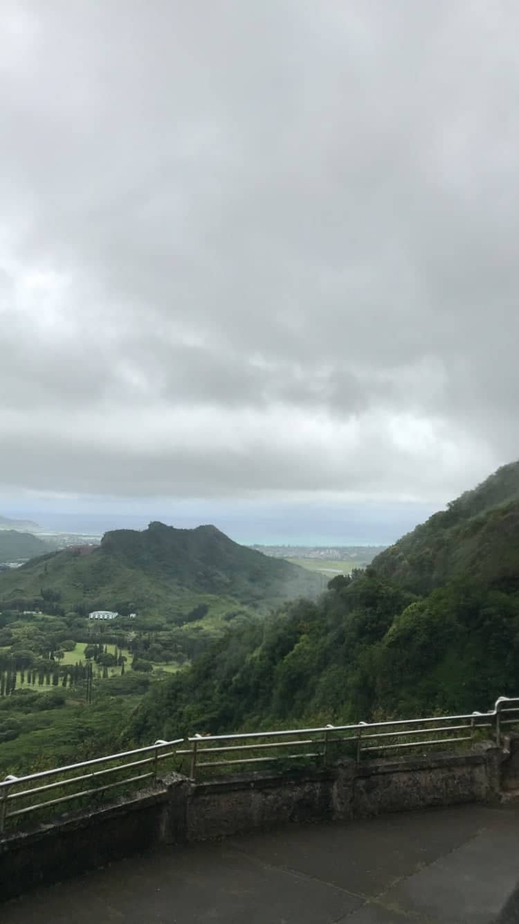 Nu'uanu Pali Lookout - Image 1