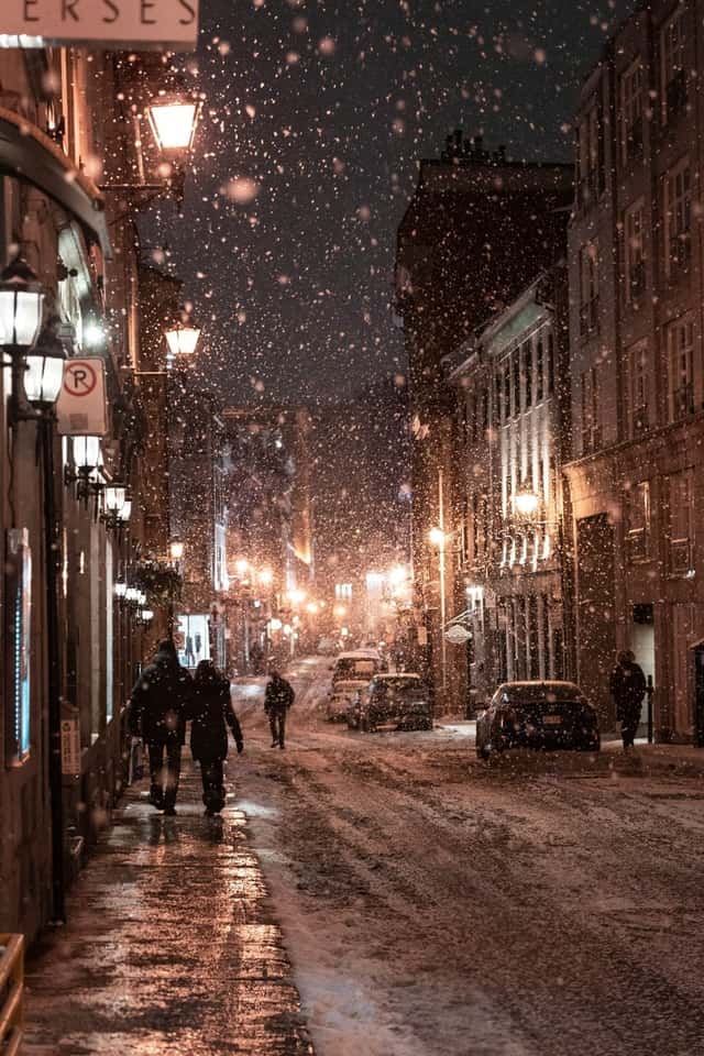 Rue Le Royer, Old Montreal