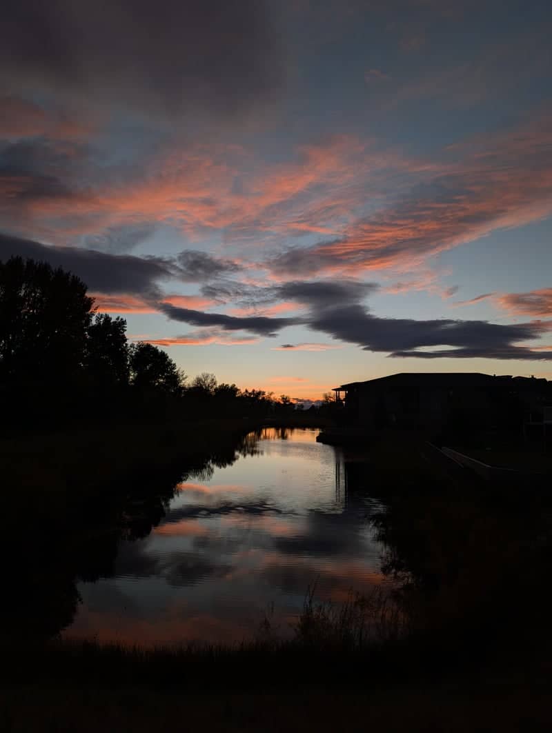 Lineham Acres Sunset Pond - Image 1