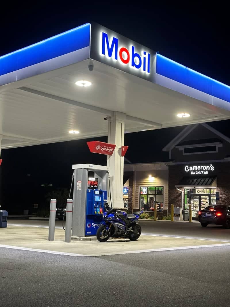 Mobil Gas Station & Cameron's Deli - Image 1