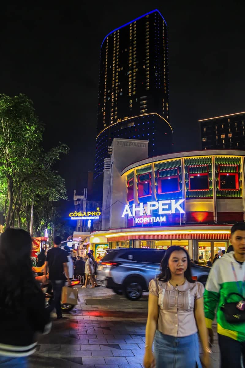 Jalan Tunjungan - Image 1