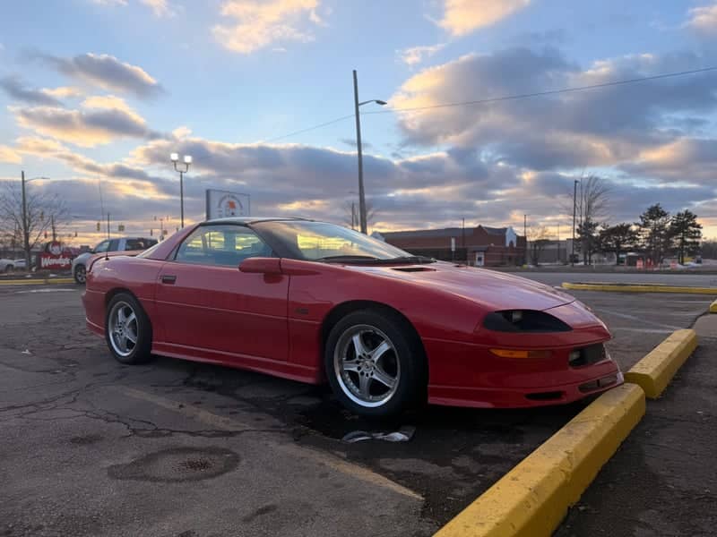 Dix Highway Sunset Parking Lot - Image 1