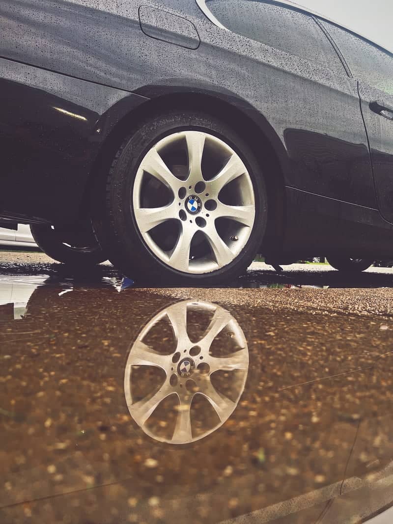 St. Johns Automotive Reflection Spot - Image 1