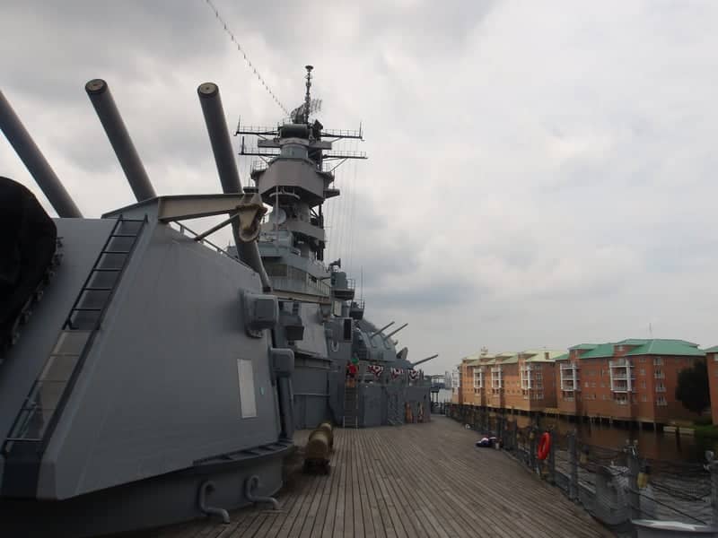USS Wisconsin (BB-64) - Image 1
