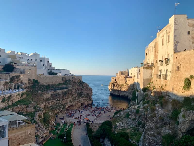 Polignano a Mare Cliffs - Image 1