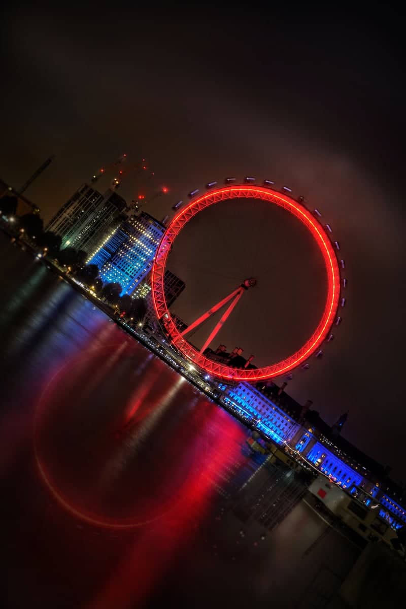 London Eye from Westminster Bridge - Image 1