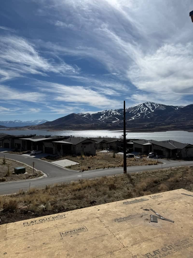 Jordanelle Reservoir Overlook - Image 1
