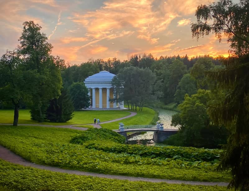 Temple of Friendship, Pavlovsk Park - Image 1
