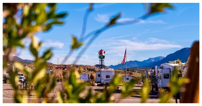 Sapp Bros Coffee Pot Sign & Toquerville RV Park - Image 1