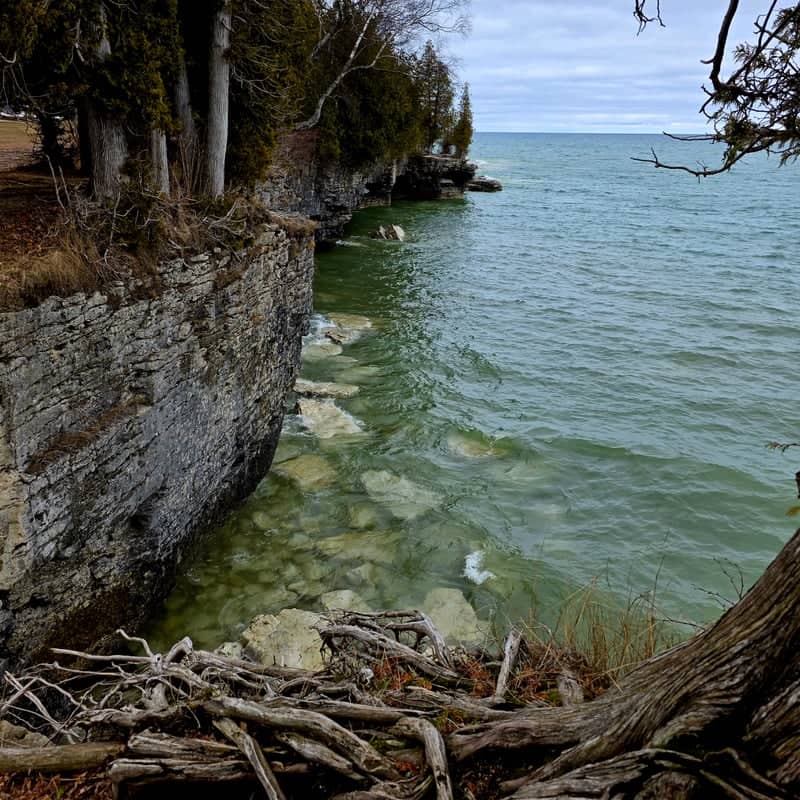 Cave Point County Park - Image 1