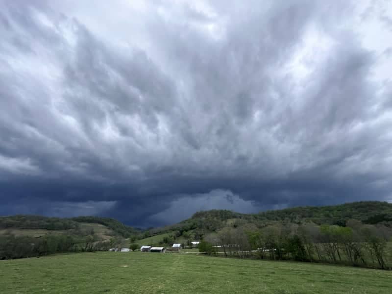 Little Salt Lick Valley - Image 1