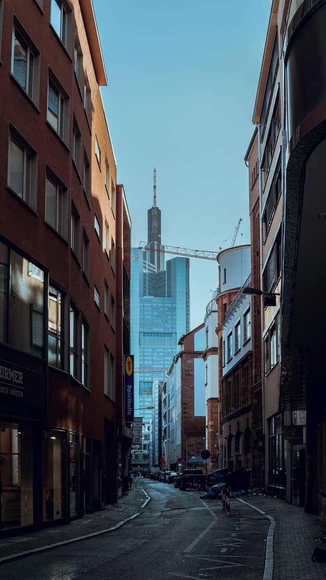 Töngesgasse Skyline View - Image 1