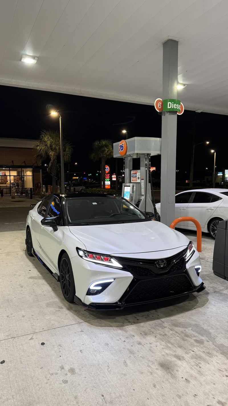 76 Gas Station on Veterans Blvd - Image 1