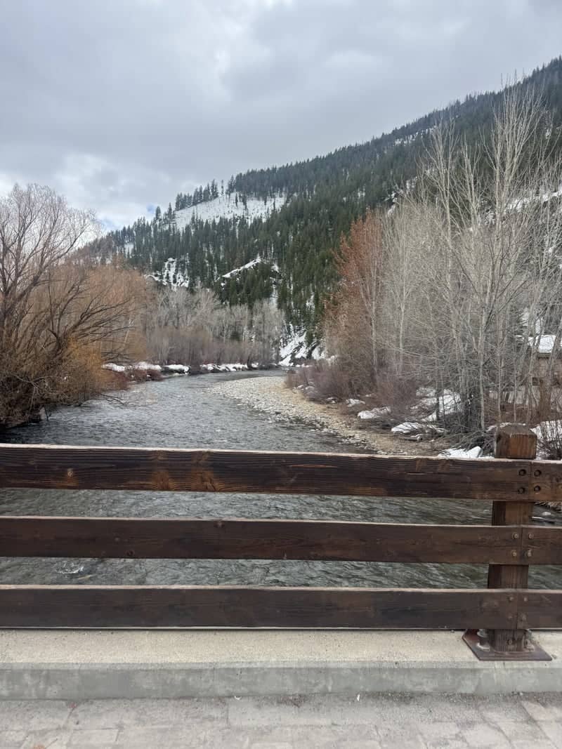 Big Wood River at Serenade Lane - Image 1