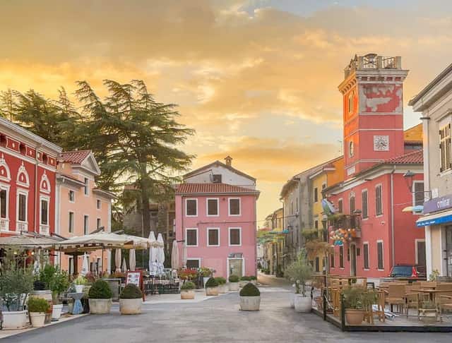 Novigrad Old Town Square