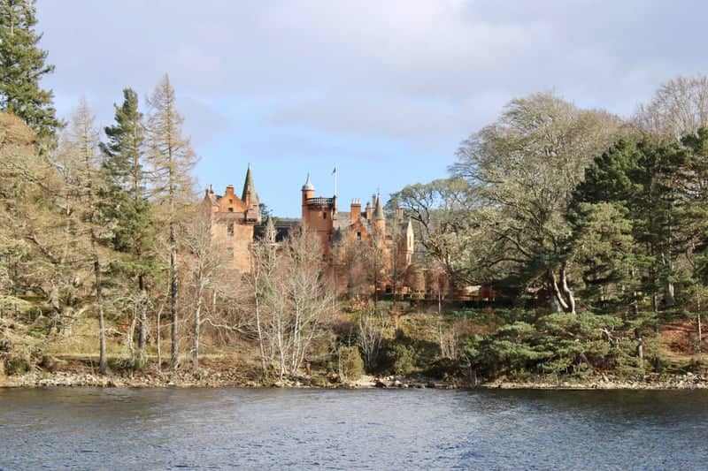 Aldourie Castle - Image 1