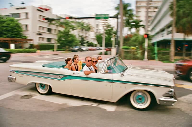 Collins Avenue Art Deco District - Image 1