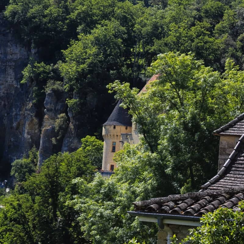 La Roque-Gageac Cliffside Village - Image 1