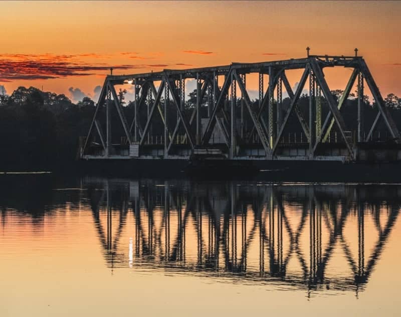 Blackwater River Truss Bridge - Image 1