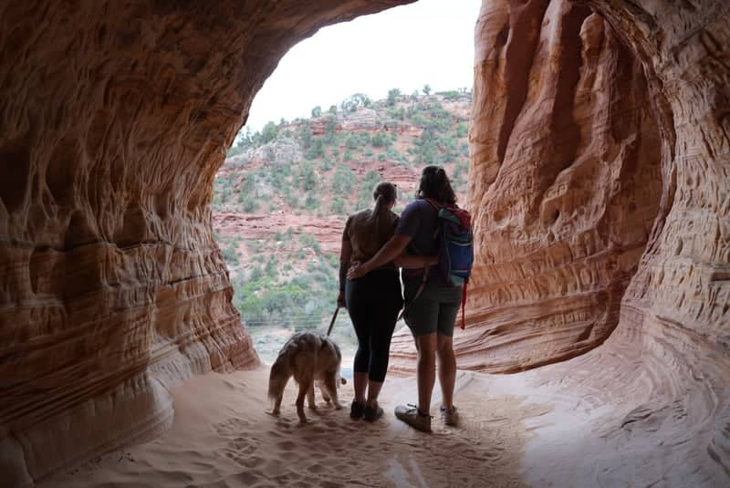 Moqui Caverns (Sand Caves) - Image 1