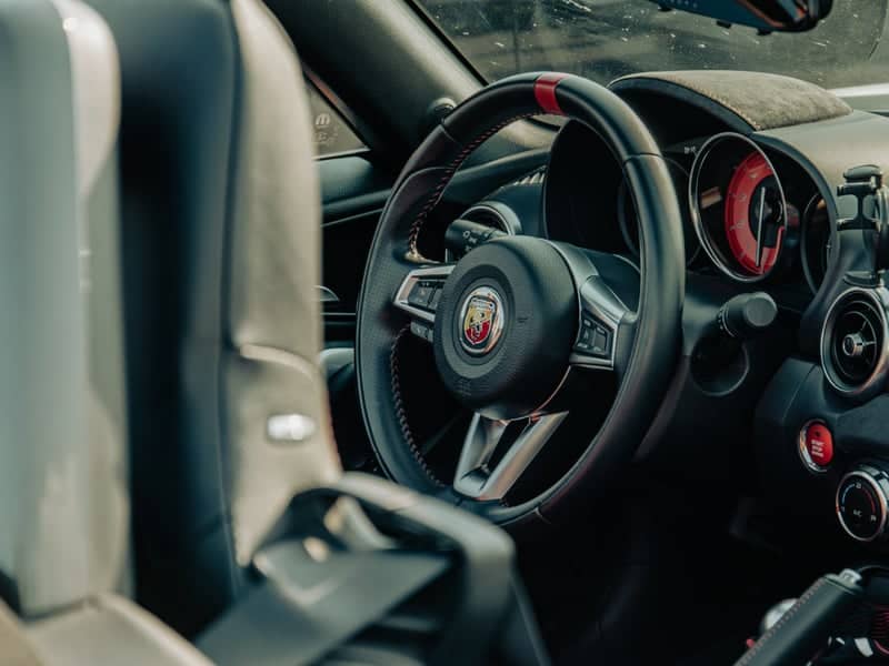 Abarth 124 Spider Interior in Schio - Image 1