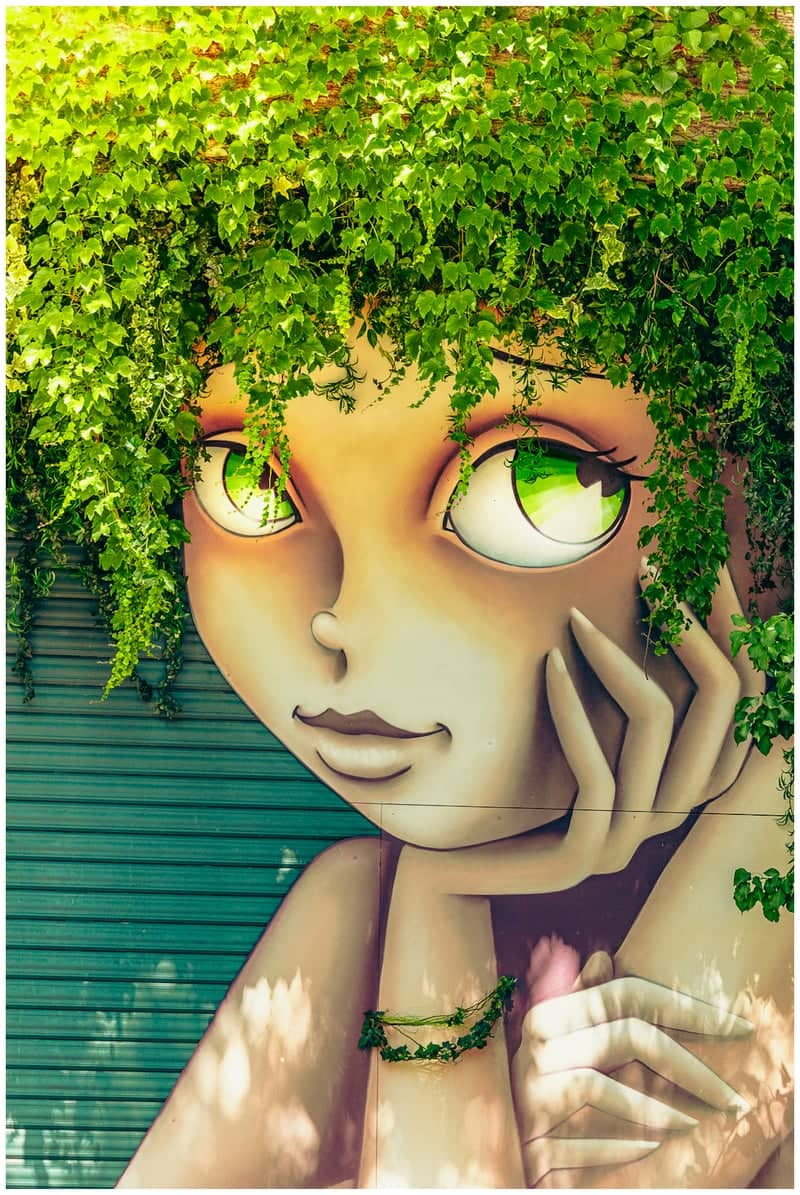 Vinie Graffiti Mural, Saint-Cyprien - Image 1