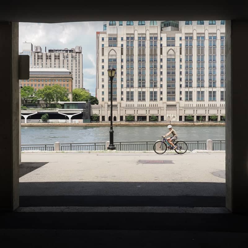 Roosevelt Island East River Promenade - Image 1