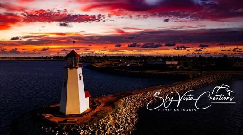 Lake Hefner Lighthouse - Image 1