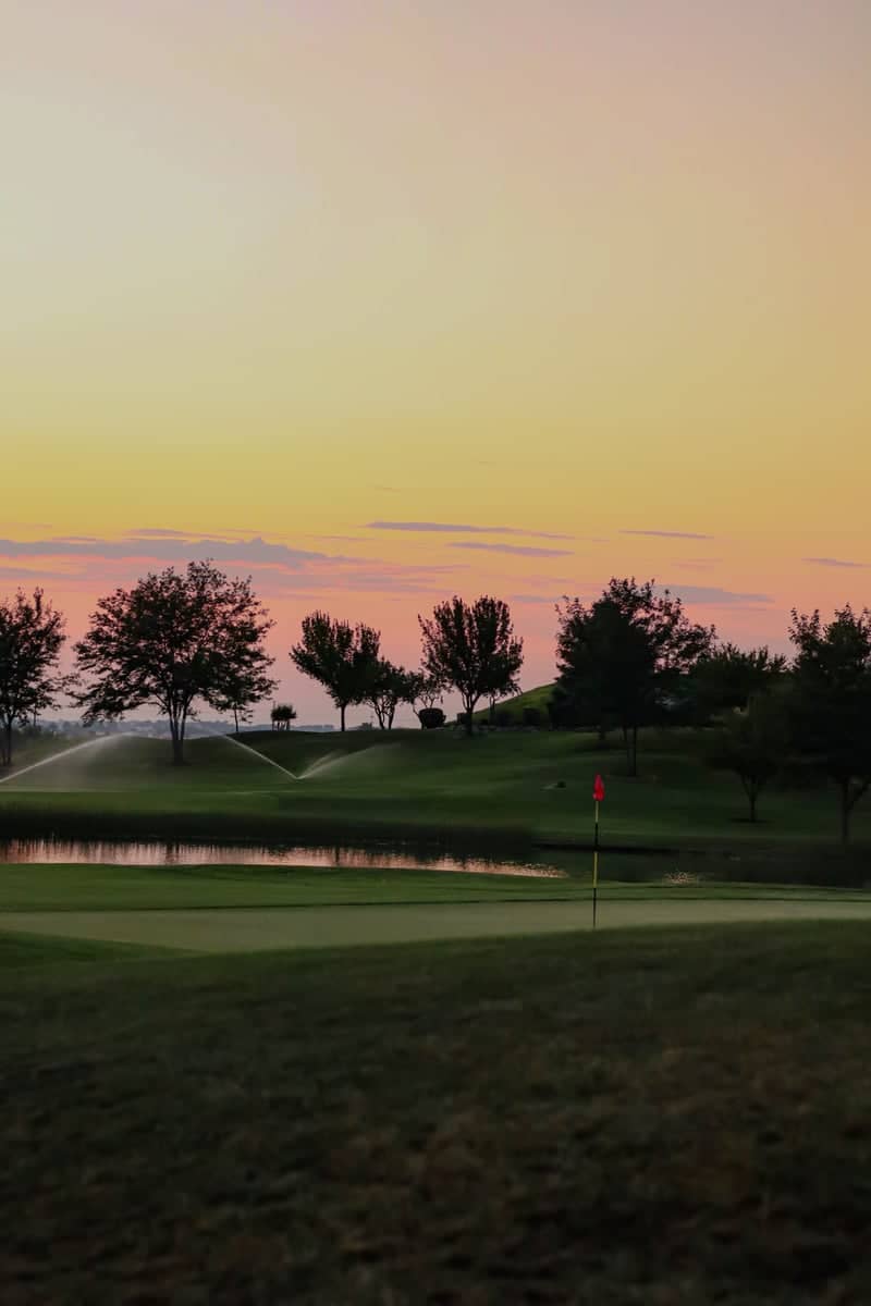 Falcon Crest Golf Club - Image 1