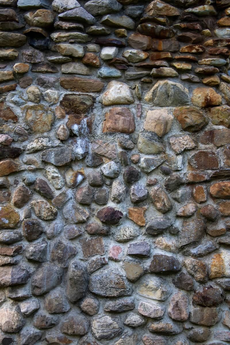 Rustic Fieldstone Wall Detail - Image 1