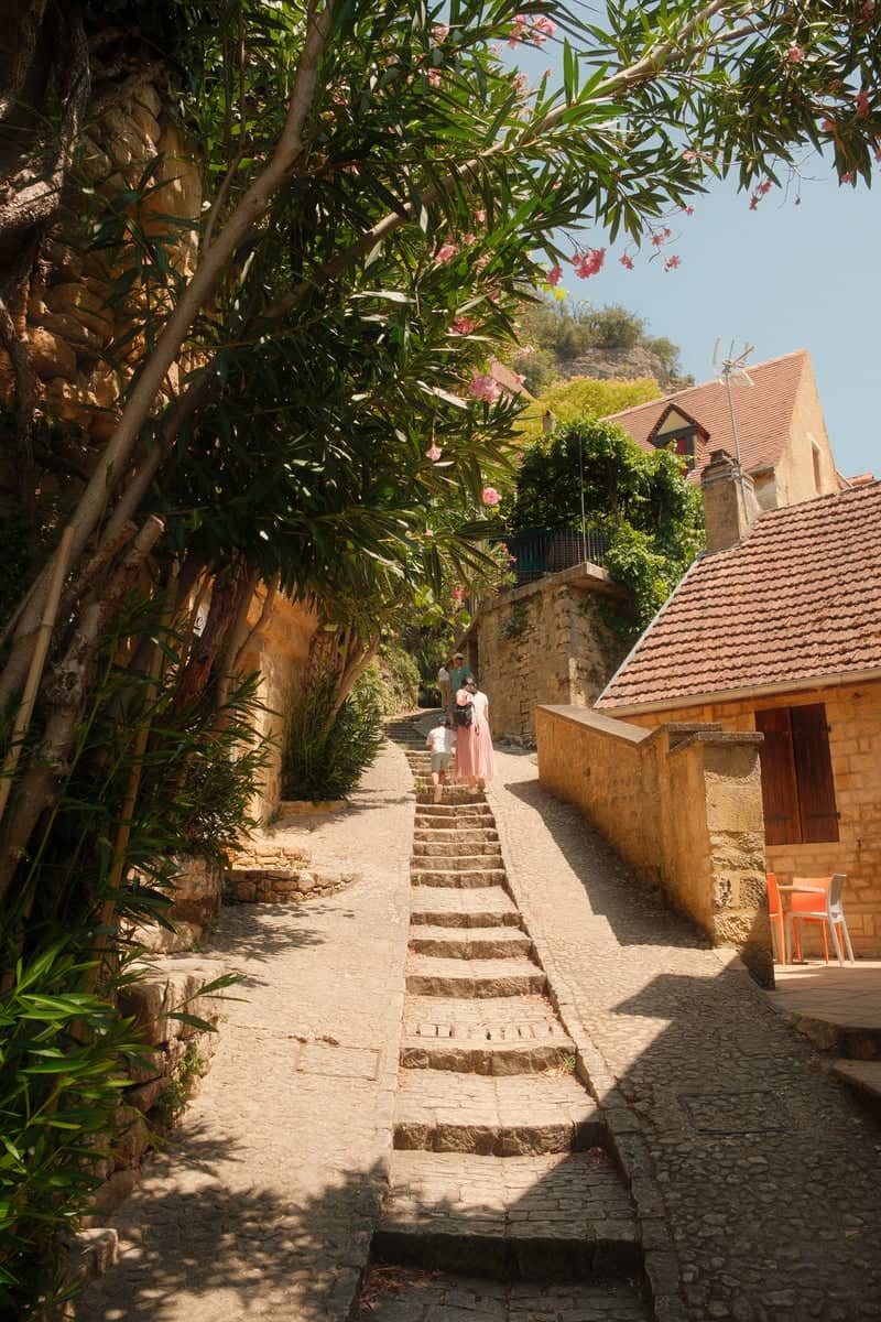 La Roque-Gageac Village Streets - Image 1